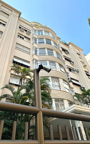 Apartamento à venda com 143m², 4 quartos e 1 vaga
