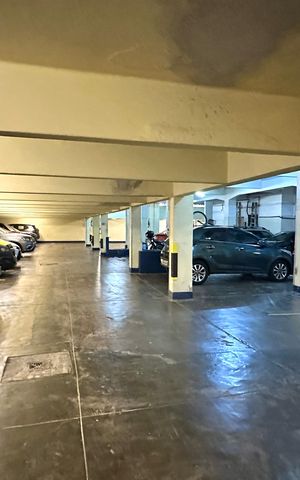 Apartamento à venda com 143m², 4 quartos e 1 vaga