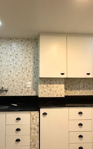 Apartamento à venda com 143m², 4 quartos e 1 vaga