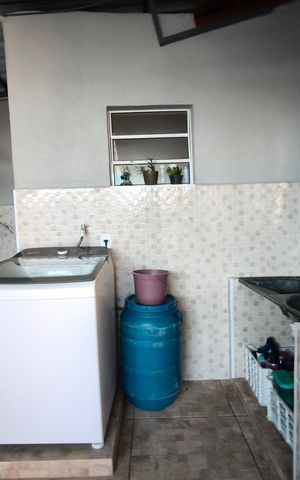 Casa à venda com 212m², 3 quartos e 3 vagas Casa à venda com 212m², 3 quartos e 3 vagasÁrea de Serviço