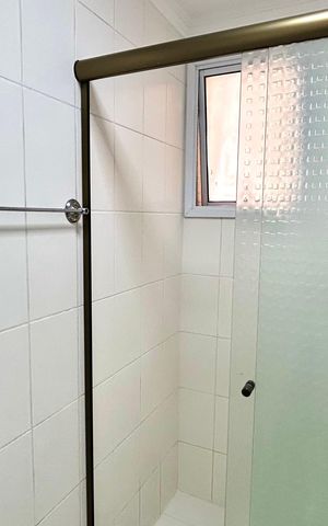 Apartamento à venda com 75m², 2 quartos e 2 vagas Apartamento à venda com 75m², 2 quartos e 2 vagasBanheiro da Suíte