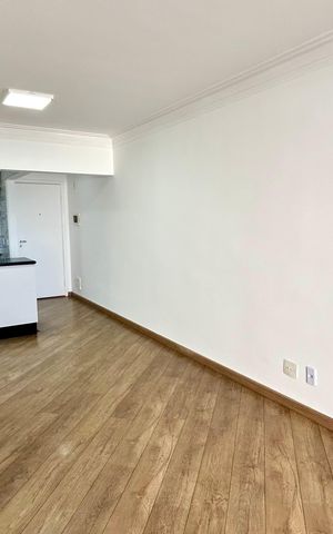 Apartamento à venda com 75m², 2 quartos e 2 vagas Apartamento à venda com 75m², 2 quartos e 2 vagasSala