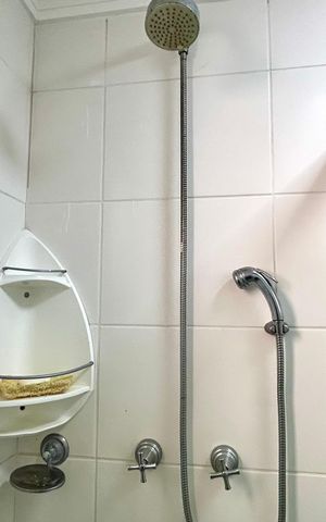 Apartamento à venda com 75m², 2 quartos e 2 vagas Apartamento à venda com 75m², 2 quartos e 2 vagasBanheiro da Suíte
