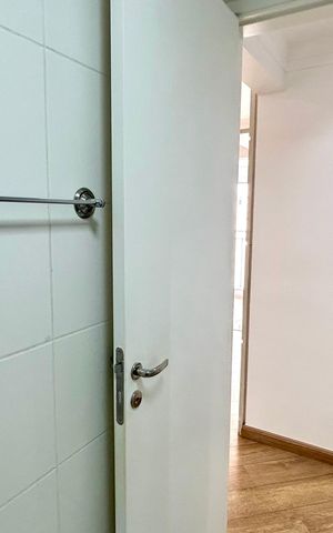 Apartamento à venda com 75m², 2 quartos e 2 vagas Apartamento à venda com 75m², 2 quartos e 2 vagasBanheiro 1