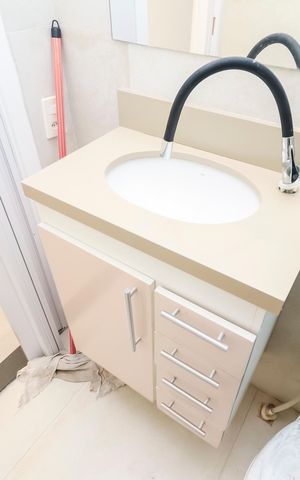 Apartamento para alugar com 45m², 2 quartos e sem vagaBanheiro