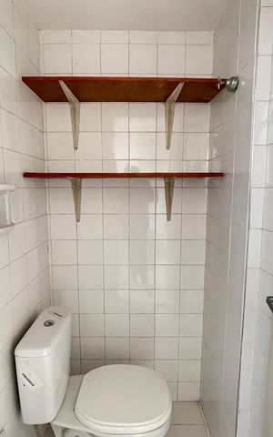 Apartamento para alugar com 63m², 2 quartos e 1 vaga Apartamento para alugar com 63m², 2 quartos e 1 vagaBanheiro de serviço