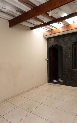 Casa à venda com 90m², 2 quartos e 1 vaga Casa à venda com 90m², 2 quartos e 1 vagaGaragem