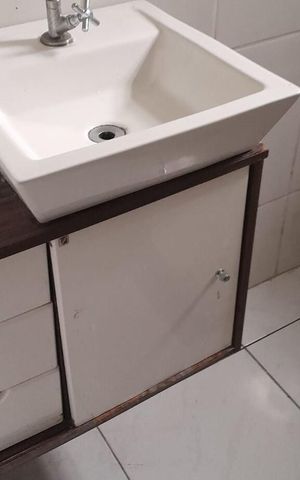 Apartamento para alugar com 75m², 2 quartos e 1 vaga Apartamento para alugar com 75m², 2 quartos e 1 vagaBanheiro