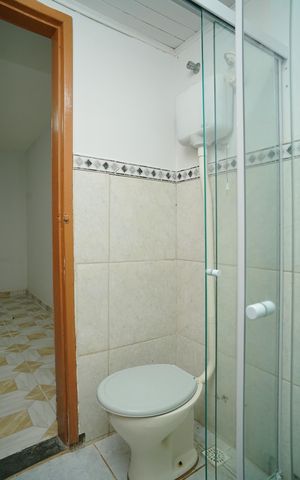 Casa para alugar com 70m², 1 quarto e 2 vagas Casa para alugar com 70m², 1 quarto e 2 vagasBanheiro da Suíte