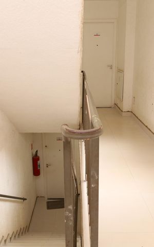 Apartamento para alugar com 38m², 2 quartos e sem vagaÁrea comum - Saguão do andar
