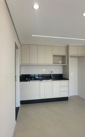 Apartamento à venda com 112m², 2 quartos e 2 vagas Apartamento à venda com 112m², 2 quartos e 2 vagasCozinha