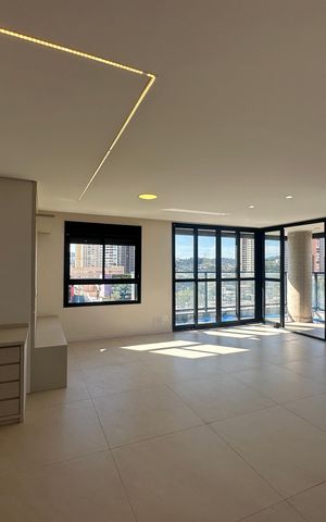 Apartamento à venda com 112m², 2 quartos e 2 vagas Apartamento à venda com 112m², 2 quartos e 2 vagasSala