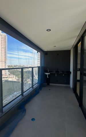 Apartamento à venda com 112m², 2 quartos e 2 vagas Apartamento à venda com 112m², 2 quartos e 2 vagasVaranda da Sala