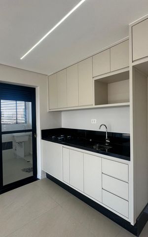 Apartamento à venda com 112m², 2 quartos e 2 vagas Apartamento à venda com 112m², 2 quartos e 2 vagasCozinha