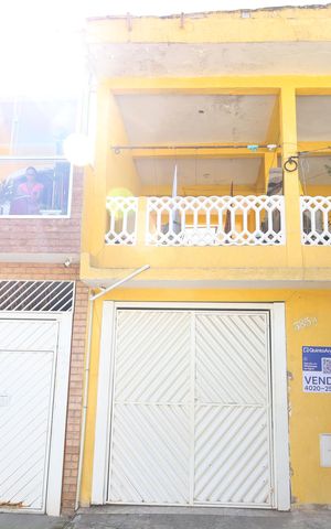 Casa para alugar com 142m², 2 quartos e 3 vagasFachada do imóvel - Placa grande instalada na fachada do imóvel no dia 30.06.2026 - Código da placa: UKLP-590