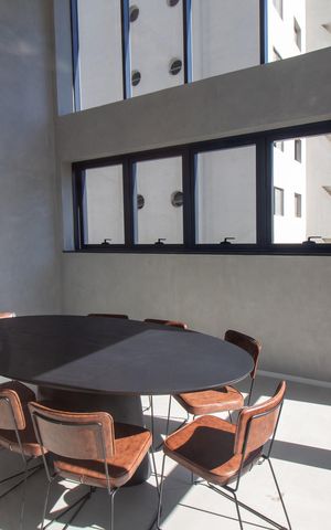 Studio à venda com 25m², 1 quarto e sem vaga Studio à venda com 25m², 1 quarto e sem vagaÁrea comum - Sala de Reunião