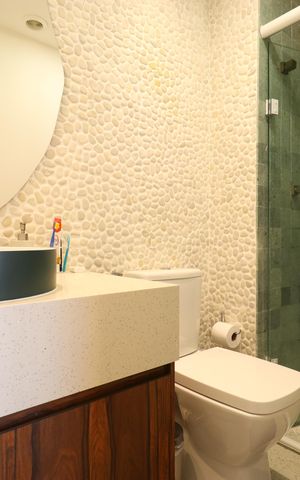 Apartamento à venda com 62m², 1 quarto e 2 vagasBanheiro da Suíte