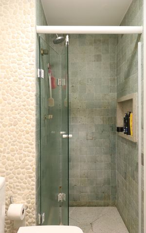 Apartamento à venda com 62m², 1 quarto e 2 vagasBanheiro Suite 