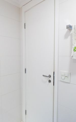 Apartamento à venda com 73m², 2 quartos e 1 vaga Apartamento à venda com 73m², 2 quartos e 1 vagaBanheiro Social