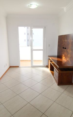 Apartamento para alugar com 80m², 3 quartos e 1 vagaSala