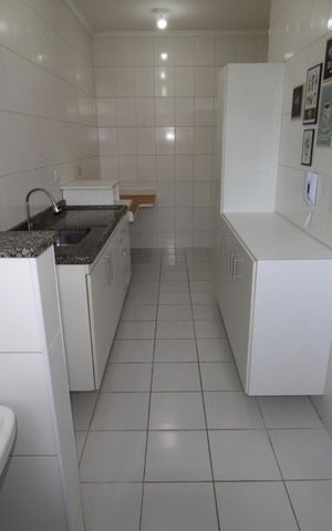 Apartamento para alugar com 80m², 3 quartos e 1 vagaÁrea de Serviço