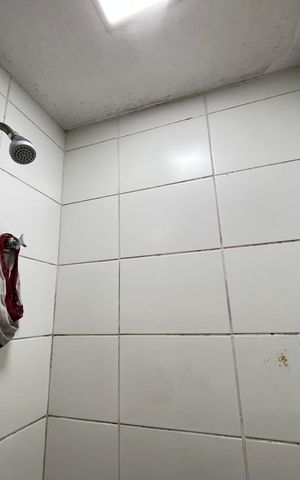 Apartamento à venda com 44m², 2 quartos e 1 vaga Apartamento à venda com 44m², 2 quartos e 1 vagaBanheiro
