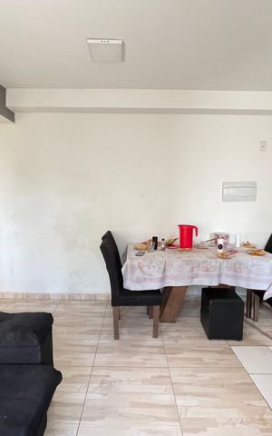 Apartamento à venda com 44m², 2 quartos e 1 vaga Apartamento à venda com 44m², 2 quartos e 1 vagaSala