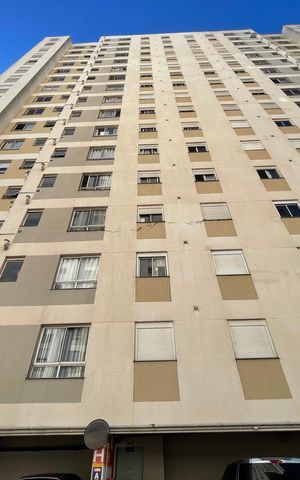 Apartamento à venda com 44m², 2 quartos e 1 vaga Apartamento à venda com 44m², 2 quartos e 1 vagaFachada