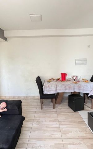 Apartamento à venda com 44m², 2 quartos e 1 vaga Apartamento à venda com 44m², 2 quartos e 1 vagaSala