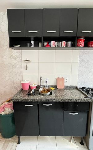 Apartamento à venda com 44m², 2 quartos e 1 vaga Apartamento à venda com 44m², 2 quartos e 1 vagaCozinha e Área de Serviço