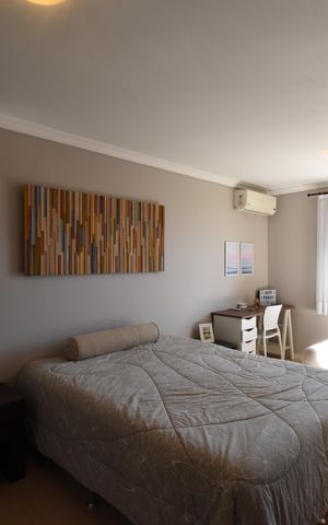 Casa à venda com 397m², 4 quartos e 4 vagasSuíte 4