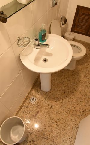 Casa à venda com 397m², 4 quartos e 4 vagasLavabo Salão