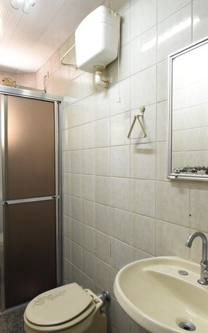 Casa à venda com 397m², 4 quartos e 4 vagasÁrea de Serviço