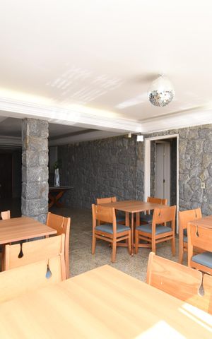 Casa à venda com 397m², 4 quartos e 4 vagasSalão de festas