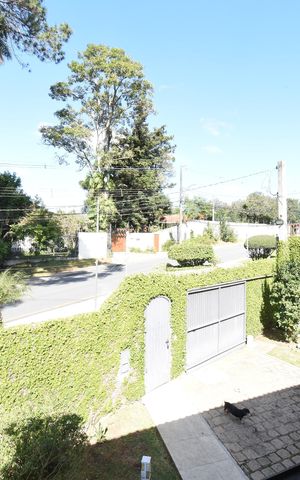 Casa à venda com 397m², 4 quartos e 4 vagasSacada da Suíte 1