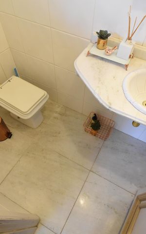 Casa à venda com 397m², 4 quartos e 4 vagasLavabo