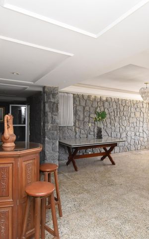 Casa à venda com 397m², 4 quartos e 4 vagasSalão de festas