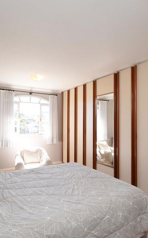 Casa à venda com 397m², 4 quartos e 4 vagasSuíte 4
