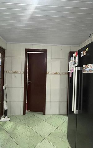 Casa à venda com 118m², 3 quartos e 1 vaga