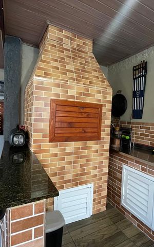 Casa à venda com 118m², 3 quartos e 1 vaga