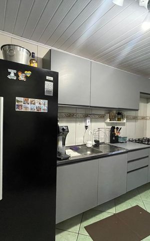 Casa à venda com 118m², 3 quartos e 1 vaga
