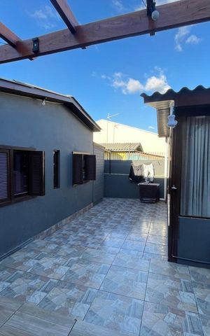 Casa à venda com 118m², 3 quartos e 1 vaga