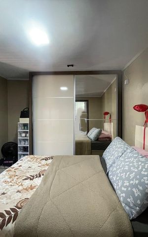Casa à venda com 118m², 3 quartos e 1 vaga