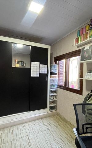 Casa à venda com 118m², 3 quartos e 1 vaga