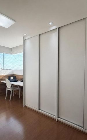 Apartamento à venda com 234m², 3 quartos e 2 vagas Apartamento à venda com 234m², 3 quartos e 2 vagasQuarto