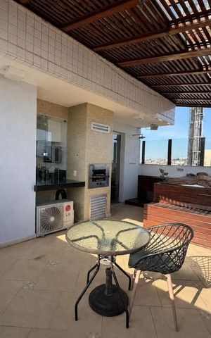 Apartamento à venda com 234m², 3 quartos e 2 vagas Apartamento à venda com 234m², 3 quartos e 2 vagasÁrea externa