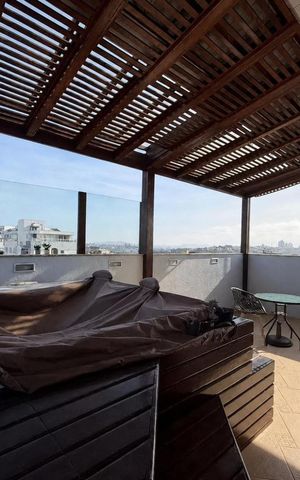 Apartamento à venda com 234m², 3 quartos e 2 vagas Apartamento à venda com 234m², 3 quartos e 2 vagasÁrea externa