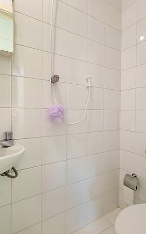 Apartamento para alugar com 120m², 4 quartos e 3 vagas Apartamento para alugar com 120m², 4 quartos e 3 vagasBanheiro de Serviço