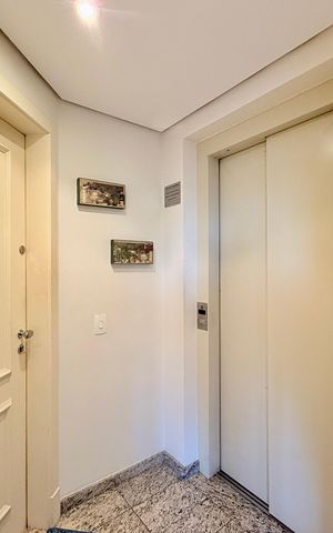 Apartamento para alugar com 120m², 4 quartos e 3 vagas Apartamento para alugar com 120m², 4 quartos e 3 vagasHall Social Apartamento