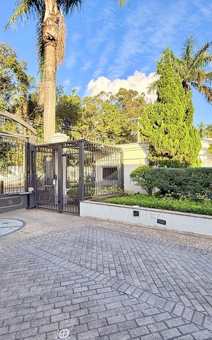 Apartamento para alugar com 120m², 4 quartos e 3 vagas Apartamento para alugar com 120m², 4 quartos e 3 vagasEntrada